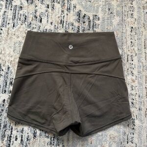 Lululemon in movement shorts 6 2.5” Dark Olive